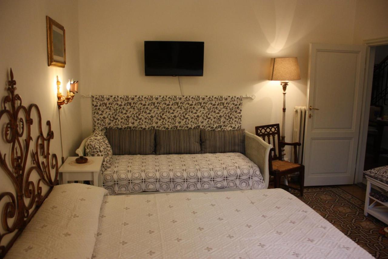 Rooms By Anna Florenz Exterior foto