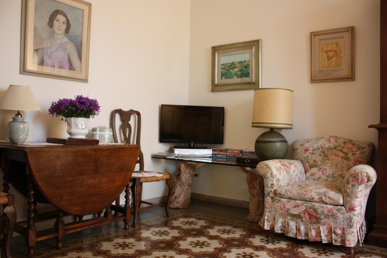 Rooms By Anna Florenz Exterior foto